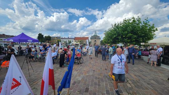 O Konstytucji i wyborach na Placu Kościuszki