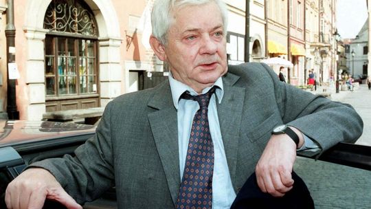 100 lat temu urodził się Zbigniew Herbert, poeta, który potrafił wzbić się ponad rzeczywistość