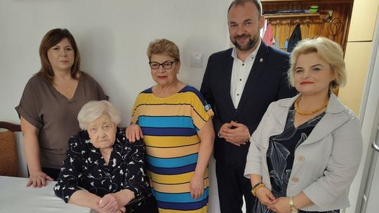 102 lata pani Marii z Opoczna. Najstarsza mieszkanka gminy świętowała urodziny