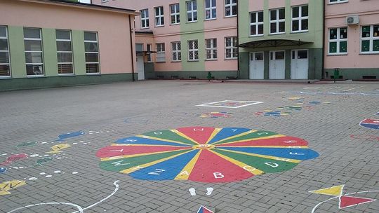 18 stycznia powrót nauczania stacjonarnego w klasach I-III