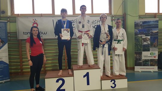 24 medale zawodników Tomaszowskiej Akademii Taekwondo