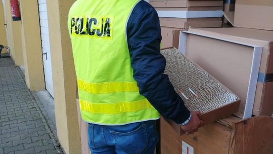 240 tysięcy nielegalnych papierosów