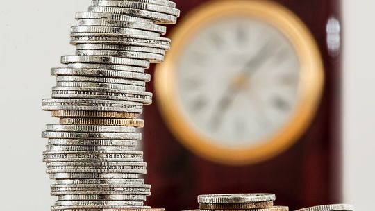 27,3% Polaków uważa, że ich obecna sytuacja finansowa jest zła. Z kolei 20,5% widzi to pół na pół 27,3% Polaków uważa, że ich obecna sytuacja finansowa jest zła. Z kolei 20,5% widzi to pół na pół