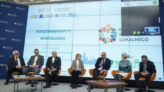 O dobrych praktykach z Tomaszowa w Ministerstwie Funduszy i Rozwoju