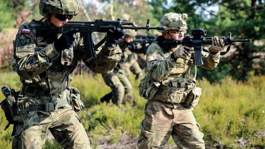 300 tysięcy Polek i Polaków pod bronią. Czeka nas obowiązkowa służba wojskowa