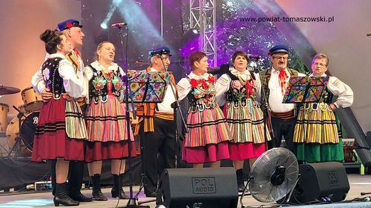 45-lecie Zespołu Ludowego „Królowianie” 45-lecie Zespołu Ludowego „Królowianie”