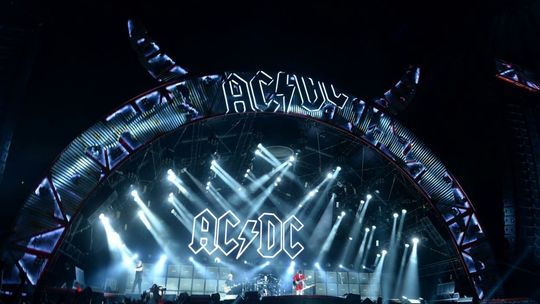 50 lat temu w Sydney odbył się pierwszy koncert grupy AC/DC