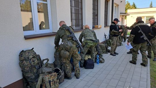 9ŁBOT szkoli się w Toruniu. Zgrupowanie na poligonie CSAiU