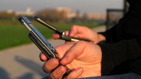Agencja Pracy Tymczasowej: Pracownik z sms-a