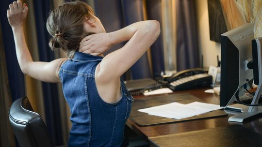 Badania: mamy w Polsce problem z przemęczeniem pracowników