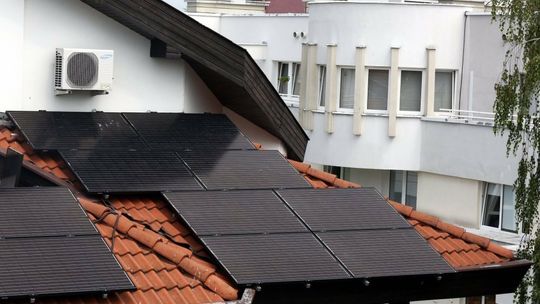 Badanie: ponad czterech na pięciu posiadaczy OZE zadowolonych ze swojej inwestycji