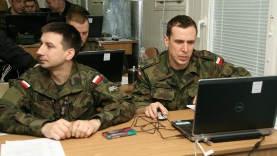 BAGRAM XIII - WOJNA W KOMPUTERACH I LUDZKICH UMYSŁACH