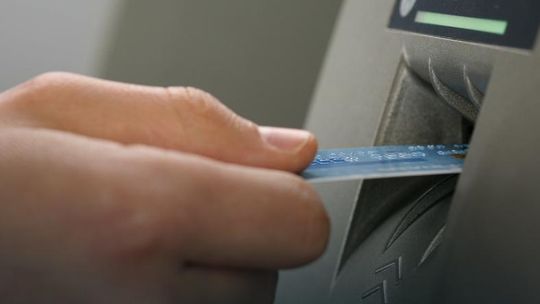 Bankomat wypłacił, więc sobie wziął