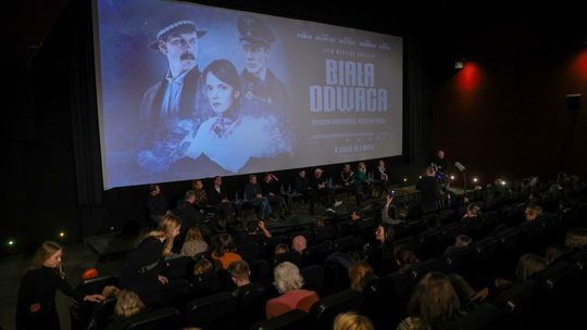 "Biała odwaga" Marcina Koszałki trafi do kin 8 marca