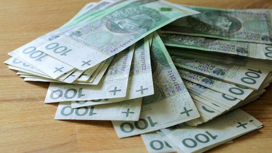 BIG InfoMonitor: tylko co piąta para może się cieszyć finansowym równouprawnieniem