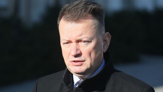  Błaszczak: jak najwięcej ludzi powinno umieć obsługiwać broń