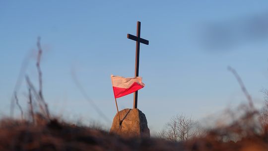 Bp Turzyński: trzeba być dumnym z polskości i pielęgnować ją