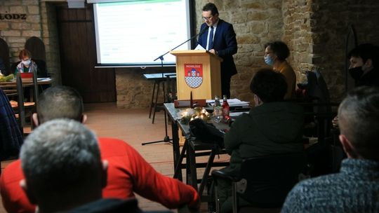 Budżet Gminy Inowłódz na rok 2022 uchwalony jednogłośnie.