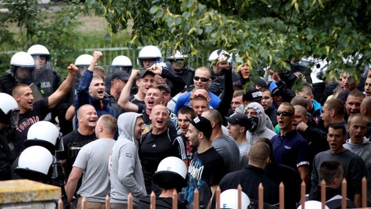 Chaos przed stadionem