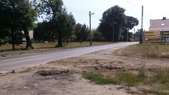 Chodniki pod kołami ciężarówek