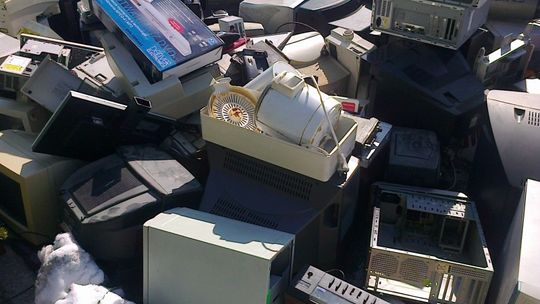 "CZternastka" zbiera elektrośmieci