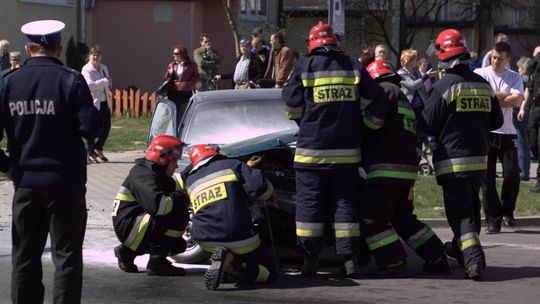 Cztery osoby poszkodowane w wypadku na ulicy Ogrodowej