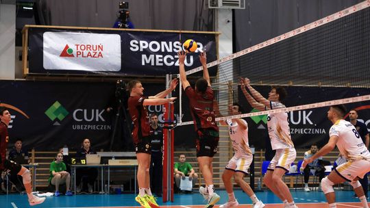 Czwartek z PLS 1. Ligą: CUK Anioły Toruń – Lechia Tomaszów Mazowiecki 3:0