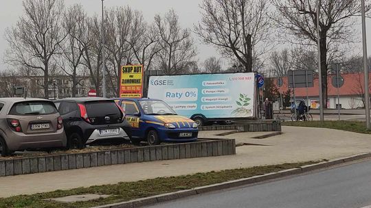 Czy można z tym zrobić porządek? - pytają czytelnicy