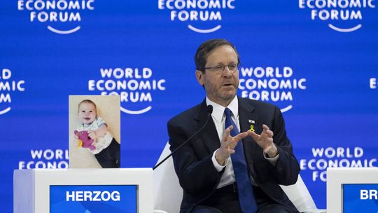 Davos: prezydent Izraela wezwał społeczność międzynarodową do stawienia czoła "imperium zła"