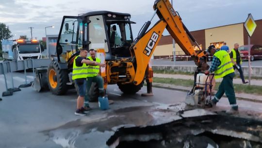 Dlaczego zapadła się jezdnia na ulicy Kwiatowej? Wyjaśniamy