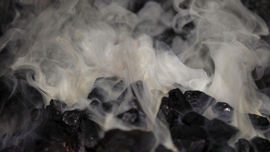 Dron niczego nie zmieni. Na SMOG nie ma mocnych