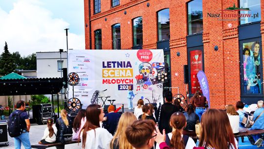Druga odsłona Letniej Sceny Młodych. Galeria Tomaszów znów zabrzmiała muzyką lokalnych talentów