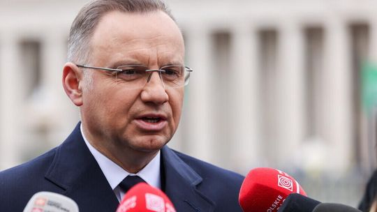 Duda pyta, czy premier wykonuje „tajny plan” Berlina dotyczący migrantów