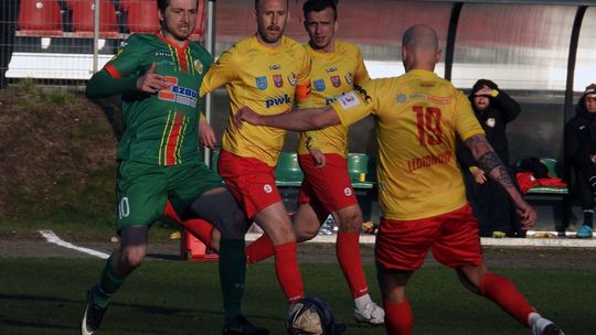 Dwie stracone bramki i przegrana w Legionowie