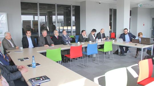 Dyskutowali o samowystarczalności energetycznej