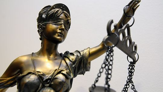 Działalność wymiaru sprawiedliwości w okresie stanu wojennego