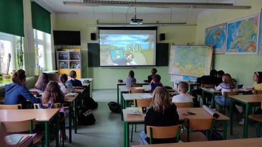 Dzieci w "dwunastce" bezpieczne w sieci 