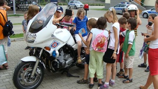 Dzieci z wizytą u Policjantów