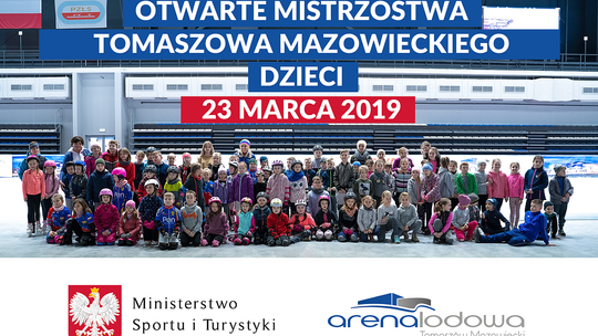 Dzieciaki na lodzie