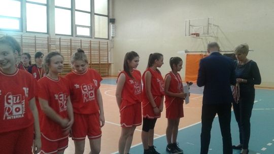 Dziewczeta z "Trójki" najlepsze w Powiecie