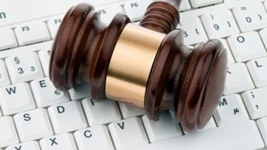 E-sąd czyli sposób na przekręt