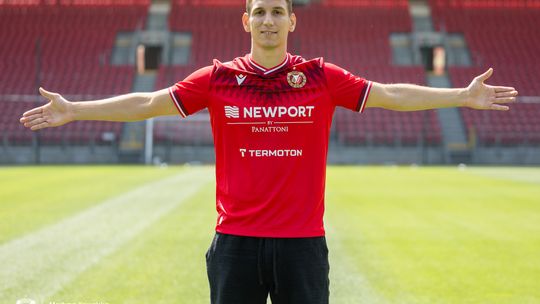 Ekstraklasa piłkarska - chorwacki pomocnik dołączył do Widzewa Ekstraklasa piłkarska - chorwacki pomocnik dołączył do Widzewa