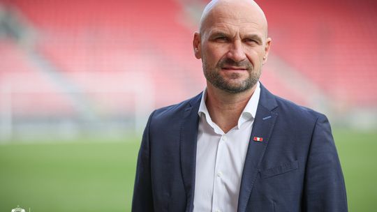 Ekstraklasa piłkarska – trener Widzewa przed Legią: o zwycięstwo od pierwszej minuty