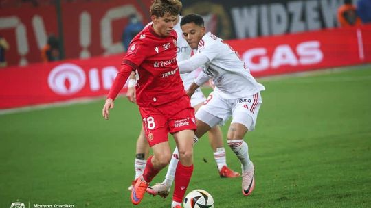 Ekstraklasa piłkarska - Widzew - Raków 2:3