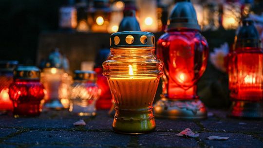 Etnolog: bliżej nam do dnia Wszystkich Świętych i Zaduszek niż do Halloween