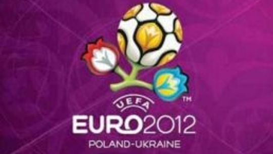 Euro 2012 przed telewizorem