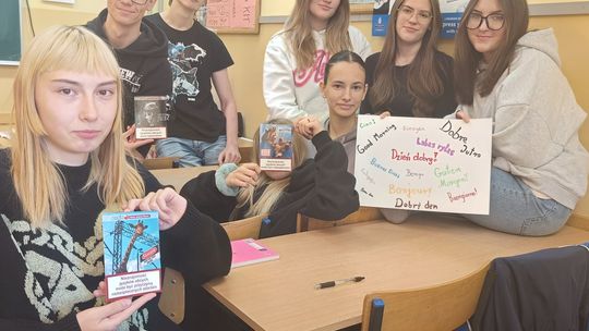 Europejski Dzień Języków w ZSP nr 1 w Tomaszowie: Języki — twój most do przyszłości