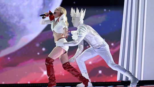 Finał Eurowizji bez udziału Polski. Luna odpadła w pierwszym półfinale