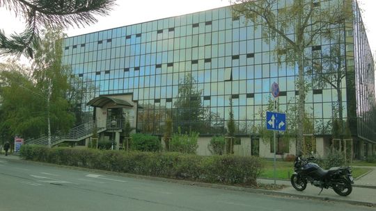 Firma UST-M z Tomaszowa Mazowieckiego podjęła współpracę z Politechniką Warszawską