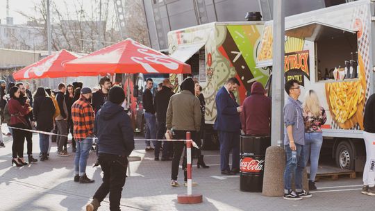 FOOD TRUCKI W TOMASZOWIE MAZOWIECKIM